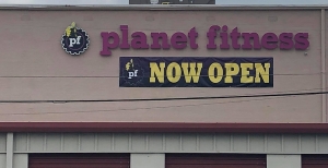 Planet Fitness opened today in Richmond Plaza.