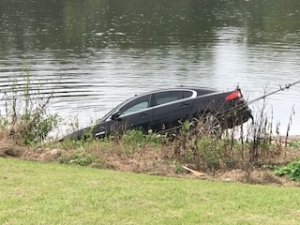 Vehicle Found in Pee Dee River, Driver Found Alive and Rushed to Hospital