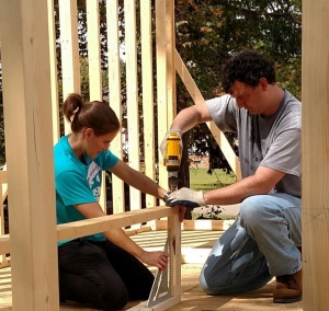 United Way of Richmond County, volunteers prep for projects on &#039;Day of Caring&#039;