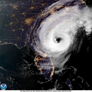 Hurricane Dorian strengthens slightly, continues toward Carolinas