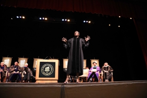 Motivational speaker Jovian Zayne implores students to be resilient during their academic journey at UNC Pembroke.