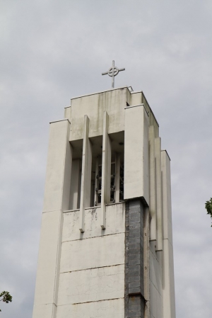 St. Andrews&#039; Belk Bell Tower to be torn down, rebuilt; cross and bells saved for future rebuilding