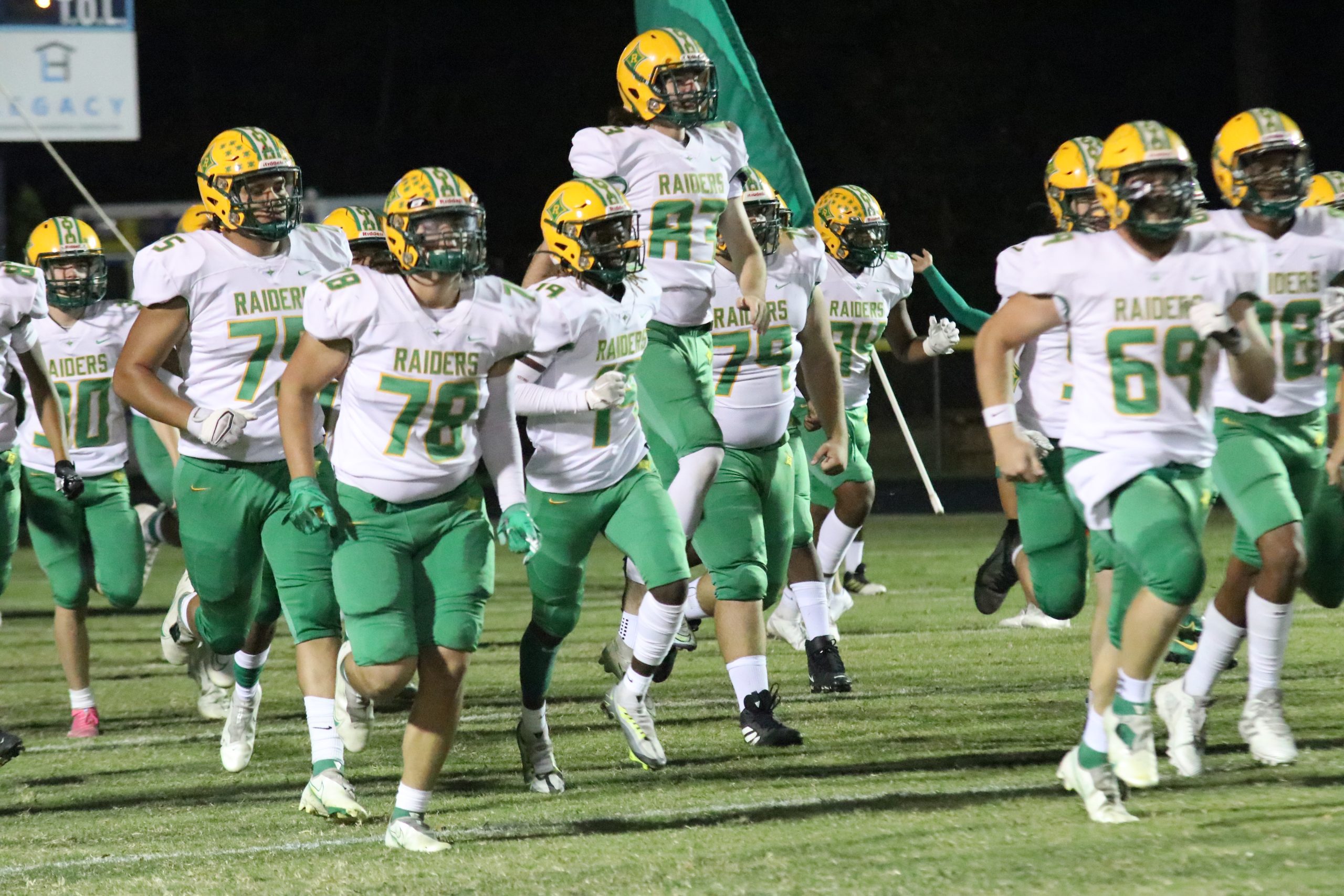 RICHMOND SENIOR RAIDERS - 2019 910Preps Football Preview %